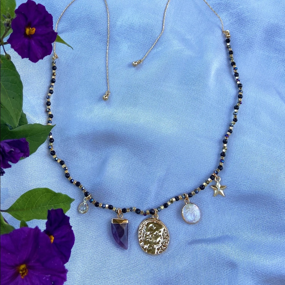 Free people necklace! Never worn 🦋